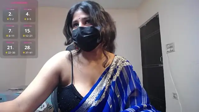 -Queenie online show from 05-16-26, 07:23