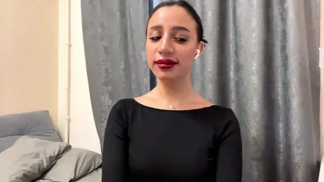 AngellaBarbini online show from 07-10-26, 04:20