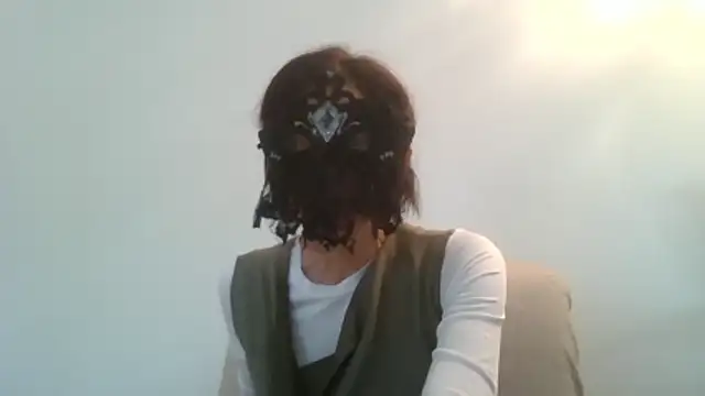 Snapshot of HelenTiAscolta chatting on 05-07-26, 01:16 HelenTiAscolta online show from 05-07-26, 01:16