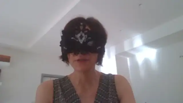 Snapshot of HelenTiAscolta chatting on 06-05-26, 04:13 HelenTiAscolta online show from 06-05-26, 04:13