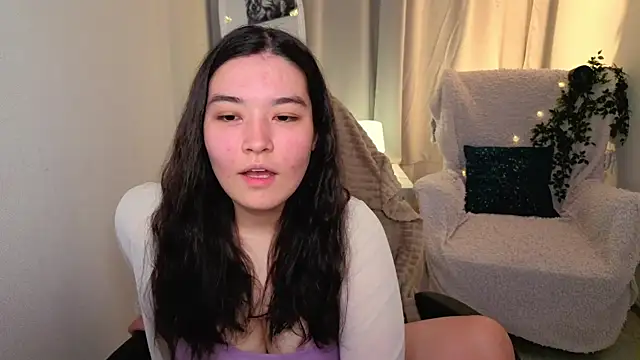 MomoRins online show from 05-21-26, 10:17