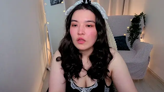 MomoRins online show from 05-31-26, 10:11