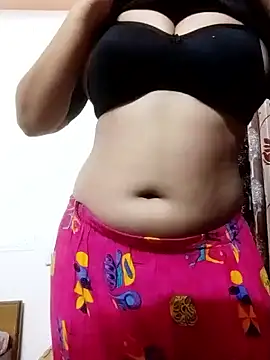 Snapshot of diya_raksha chatting on 05-10-26, 07:24 diya raksha online show from 05-10-26, 07:24