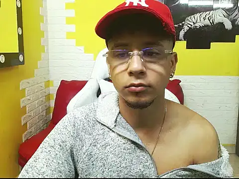 jbarto  online show from 06-05-26, 06:52