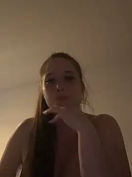 Poppylooloo online show from 06-16-26, 07:05