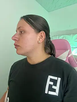 Snapshot of Ivonny_Goldie chatting on 07-16-26, 11:00 Ivonny Goldie online show from 07-16-26, 11:00