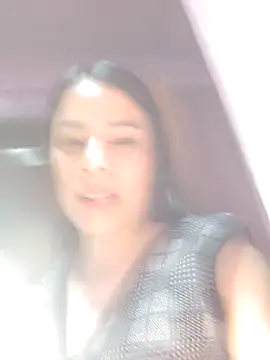 Snapshot of Nicol_Alvarez1 chatting on 05-01-26, 09:19 Nicol Alvarez1 online show from 05-01-26, 09:19