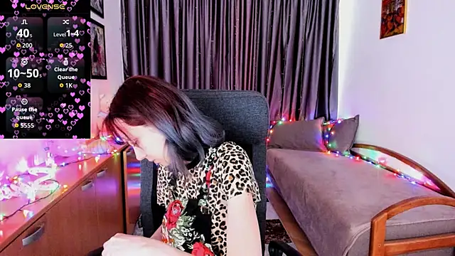 MiniLysii online show from 07-11-26, 05:54