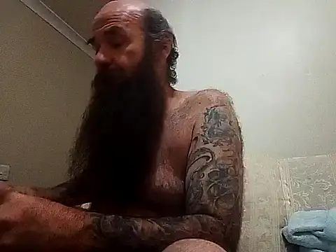 Snapshot of duzzarulz421 chatting on 05-26-26, 12:45 duzzarulz421 online show from 05-26-26, 12:45