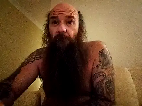 Snapshot of duzzarulz421 chatting on 05-29-26, 05:44 duzzarulz421 online show from 05-29-26, 05:44