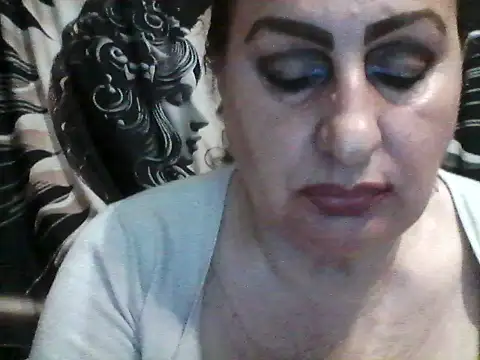 Snapshot of LoaqLovew chatting on 04-25-26, 03:09 LoaqLovew online show from 04-25-26, 03:09
