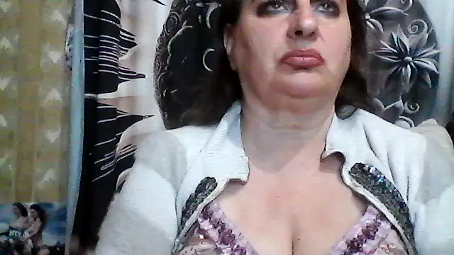 Snapshot of LoaqLovew chatting on 05-16-26, 09:17 LoaqLovew online show from 05-16-26, 09:17