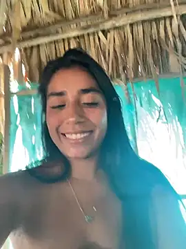 Snapshot of SaryJonex chatting on 06-10-26, 02:27 SaryJonex online show from 06-10-26, 02:27