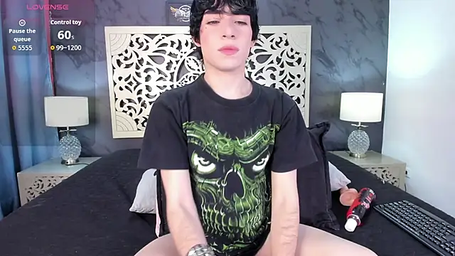 DemonFoxx online show from 07-07-26, 12:20