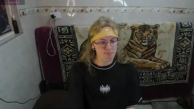 Jinnbooky online show from 07-28-26, 01:21