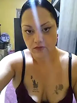 Darklilithrose1  online show from 04-25-26, 10:51