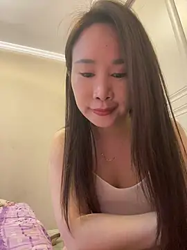 Snapshot of xiaoyan-888 chatting on 05-01-26, 09:25 xiaoyan-888 online show from 05-01-26, 09:25