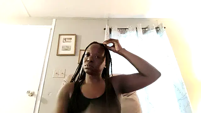 SashaVixen1985 online show from 05-06-26, 06:02
