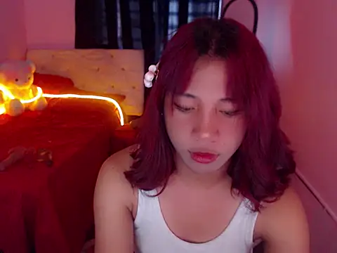Snapshot of URsexyLylia chatting on 05-03-26, 07:36 URsexyLylia online show from 05-03-26, 07:36