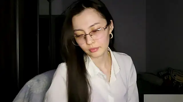AshleyTropiano online show from 05-20-26, 03:29