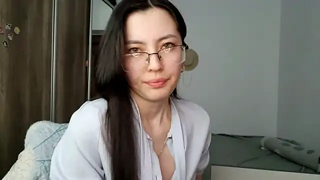 AshleyTropiano online show from 05-23-26, 02:32