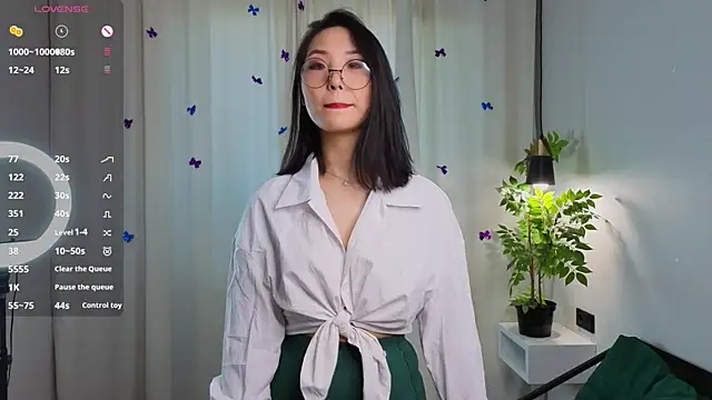 RamonaSpika online show from 05-08-26, 01:11