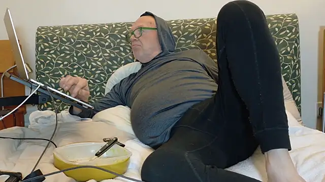 KinkCentral online show from 05-19-26, 08:37
