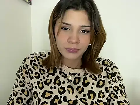 Snapshot of Im__molly6 chatting on 06-12-26, 11:25 Im molly6 online show from 06-12-26, 11:25