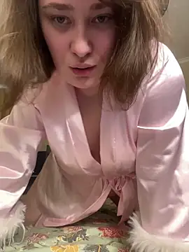 BettyRussian online show from 05-11-26, 04:04