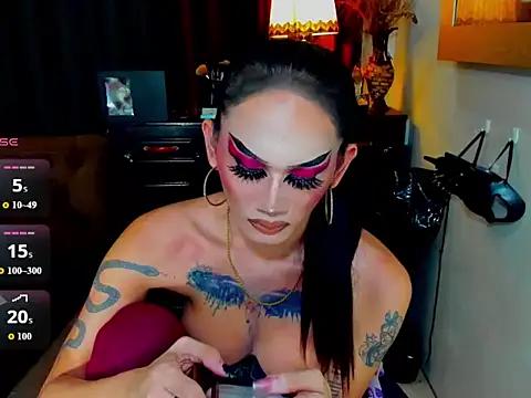Snapshot of lubottarah chatting on 05-14-26, 02:29 lubottarah online show from 05-14-26, 02:29