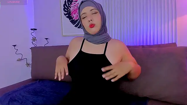 Snapshot of adalet__ chatting on 07-12-26, 05:42 adalet online show from 07-12-26, 05:42