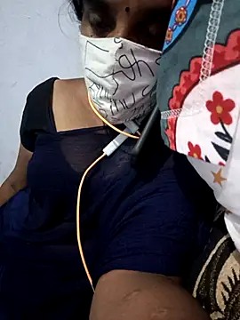Tamil Hot HoneyBee online show from 05-08-26, 08:58