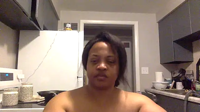 Snapshot of richierichelle chatting on 05-18-26, 07:47 richierichelle online show from 05-18-26, 07:47