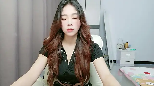 xiaoxiaohong030 online show from 07-01-26, 12:18