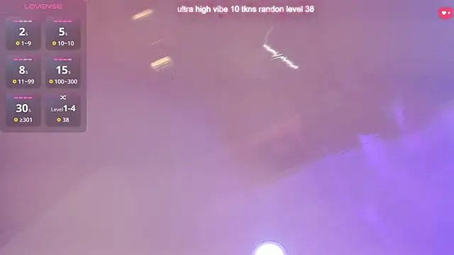 Snapshot of Ariana_west_ chatting on 05-04-26, 12:56 Ariana west online show from 05-04-26, 12:56
