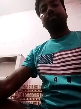 Snapshot of rahulkumar144 chatting on 04-25-26, 03:53 rahulkumar144 online show from 04-25-26, 03:53