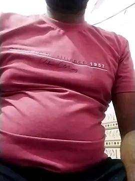 Snapshot of rahulkumar144 chatting on 04-25-26, 04:59 rahulkumar144 online show from 04-25-26, 04:59