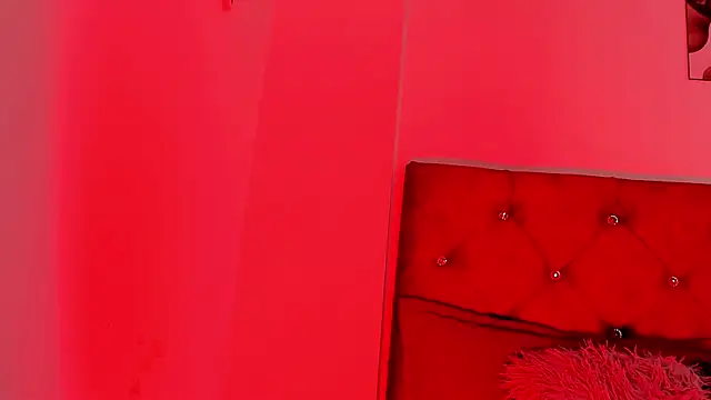 ThiagoSexy005 online show from 05-04-26, 12:17
