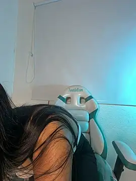 Snapshot of Arianna_Toro_ chatting on 08-05-26, 05:16 Arianna Toro online show from 08-05-26, 05:16