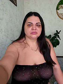 -CUTE-EVVIL- online show from 04-29-26, 05:44