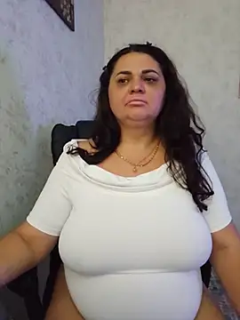 -CUTE-EVVIL- online show from 07-23-26, 06:06