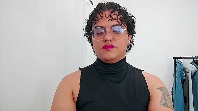 Diane exotic online show from 04-28-26, 01:15