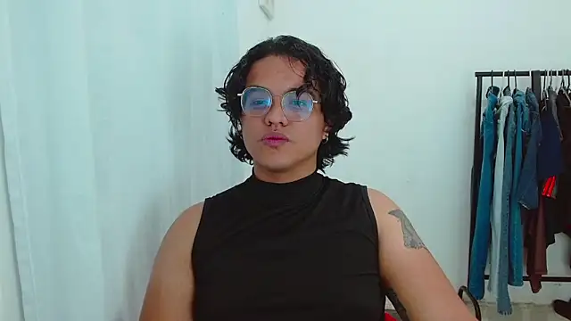 Diane exotic online show from 06-10-26, 11:46