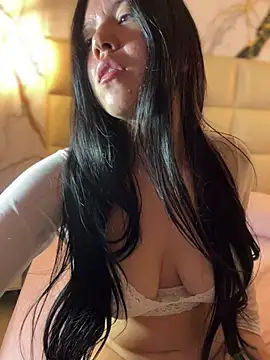 Snapshot of Dhapnee chatting on 06-03-26, 02:33 Dhapnee online show from 06-03-26, 02:33
