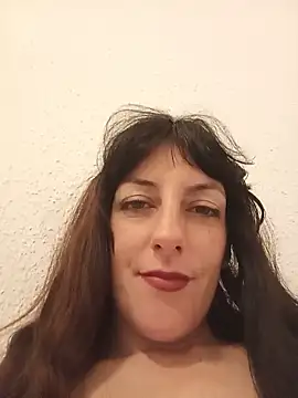Snapshot of Valeriadolce chatting on 05-15-26, 11:34 Valeriadolce online show from 05-15-26, 11:34