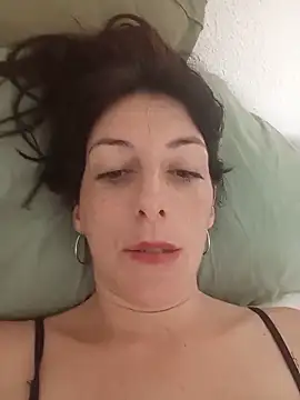 Snapshot of Valeriadolce chatting on 05-25-26, 12:33 Valeriadolce online show from 05-25-26, 12:33
