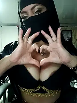 nadia  abaud online show from 03-10-25, 11:27