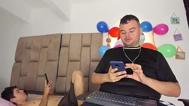Aaron Grant online show from 07-07-26, 07:23