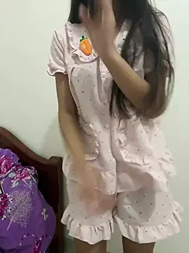 Snapshot of candy_bobo chatting on 07-12-26, 02:41 candy bobo online show from 07-12-26, 02:41