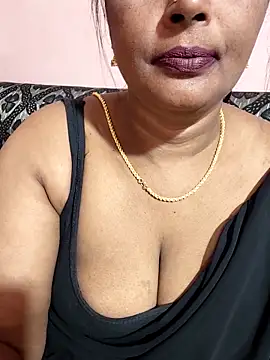 Sunitha-tamilponu online show from 04-28-26, 06:46